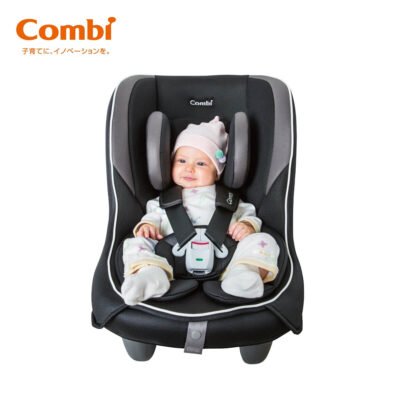 Ghế ngồi ô tô Combi giá bao nhiêu
