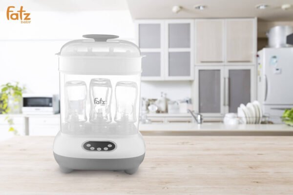 Máy tiệt trùng sấy khô FB4909SL 9 bình sữa (Fatzbaby)